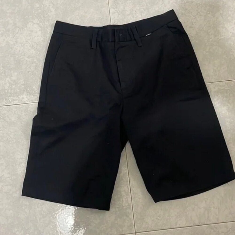 Men’s black Hurley shorts